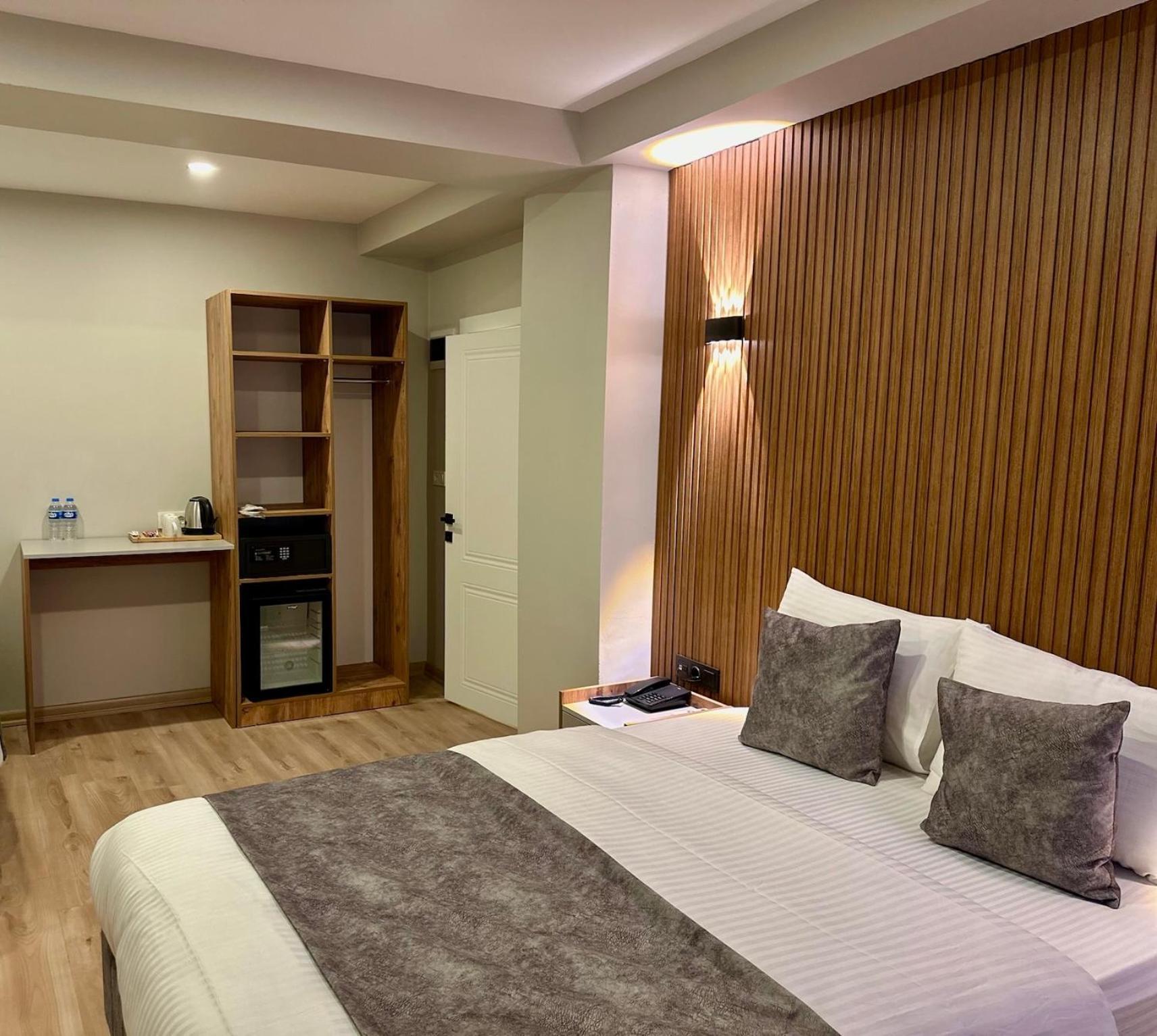 Skymoon Istanbul Airport Hotel Arnavutkoy Екстер'єр фото
